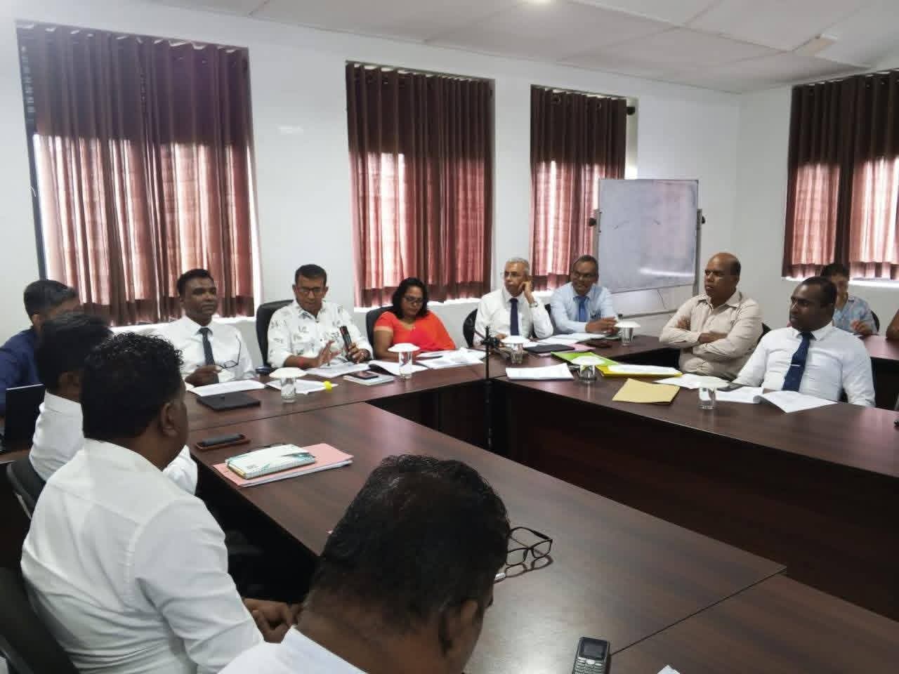 සංවර්ධන ව්‍යාපෘතිවල ප්‍රගතිය ඇගයීමේ විශේෂ සමාලෝචන වැඩසටහන
